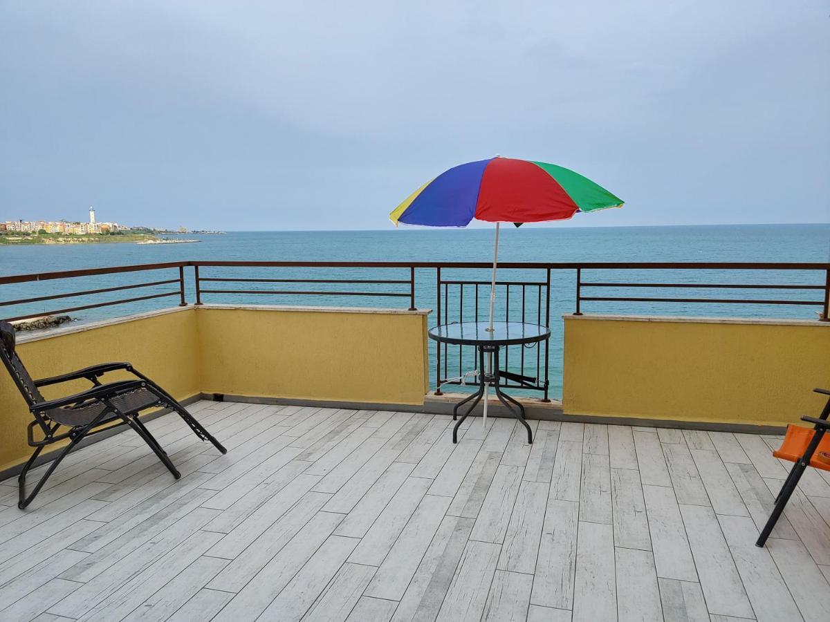 Akb Apartment Sea View Aheloy Exterior foto
